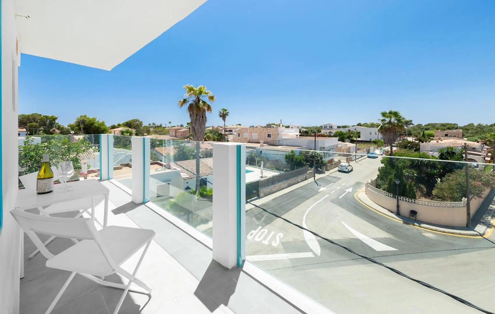 Hostal Cala Llombards
